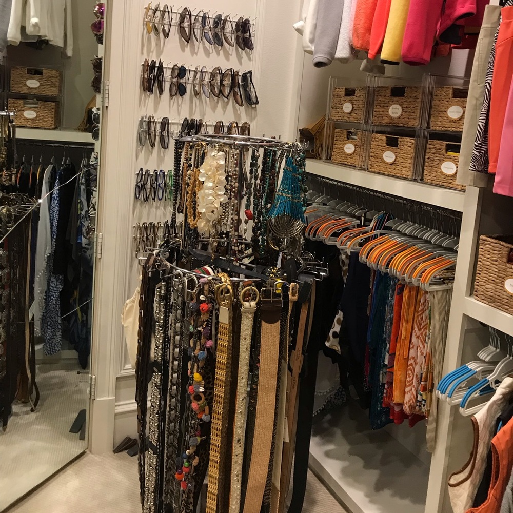 Girls ❤️ accessories!! Clean it up and get more.